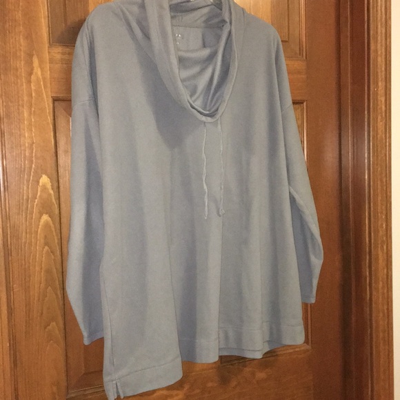 Cozy fleece pullover - Picture 2 of 4